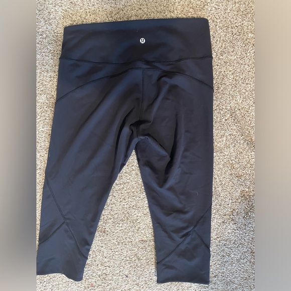 Lululemon in movement 19inch crop everlux - Picture 3 of 4